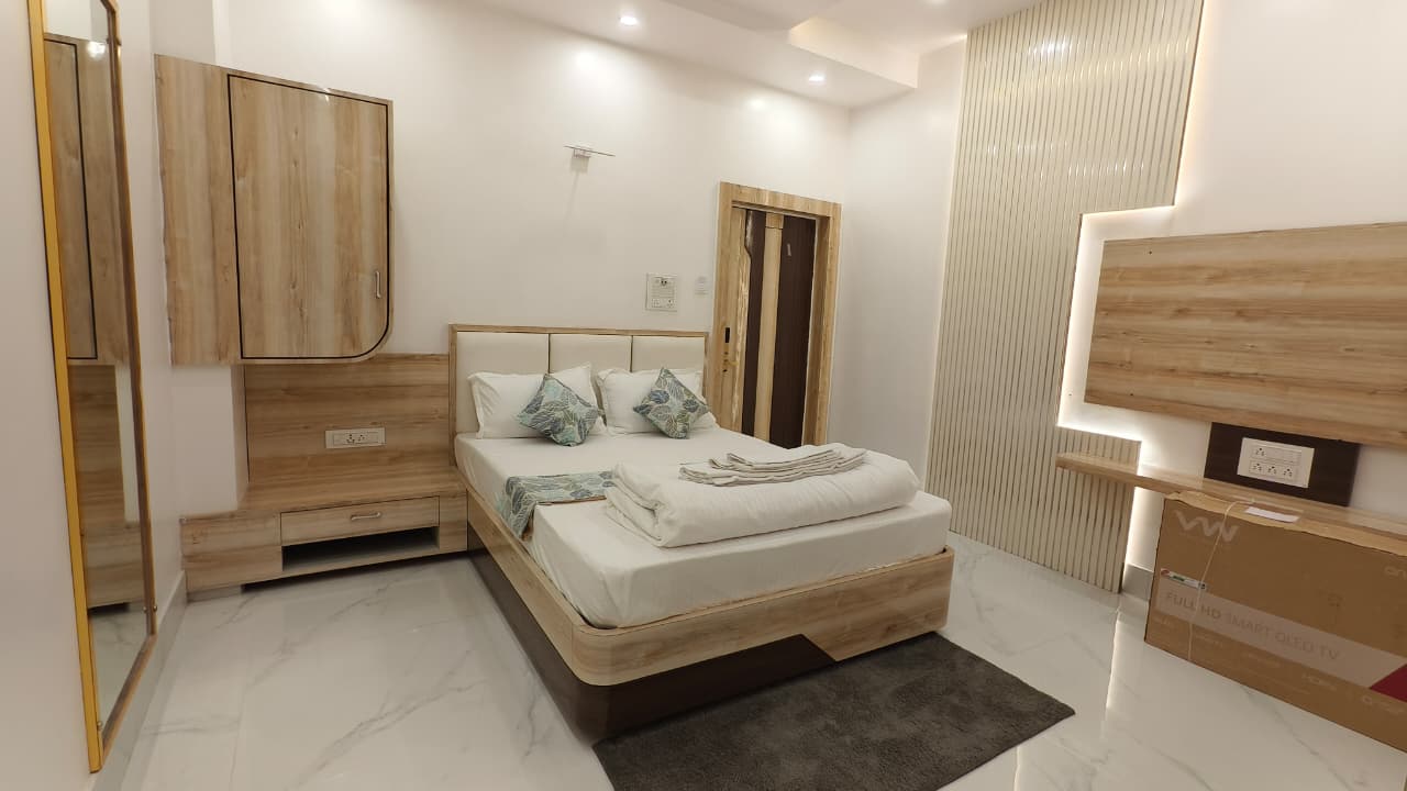 Garden View Room