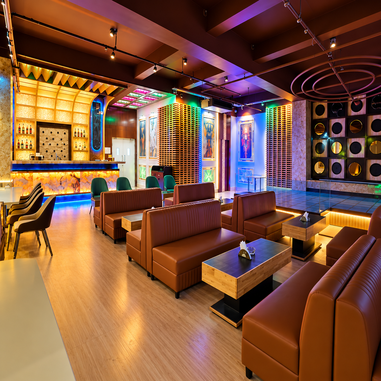 Bar and Lounge